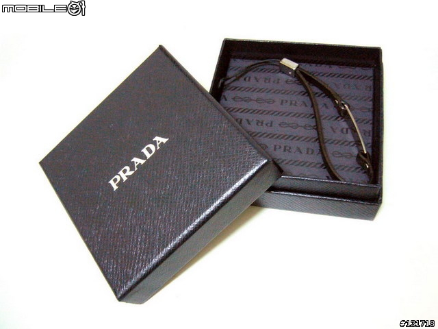 SE X1 與 PRADA 手機吊飾美麗浪漫的邂逅!!
