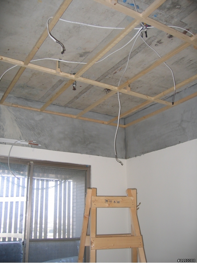 舊屋裝潢~ 不景氣中用低預算打造的家 (綠建材)