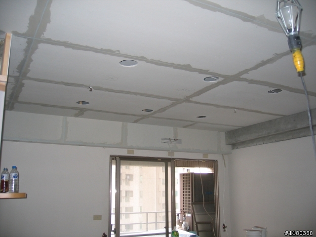 舊屋裝潢~ 不景氣中用低預算打造的家 (綠建材)