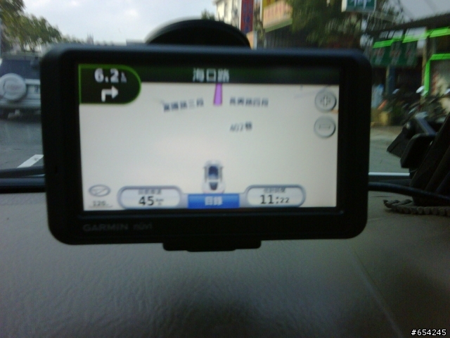 Garmin 765 帶我入五里霧中..