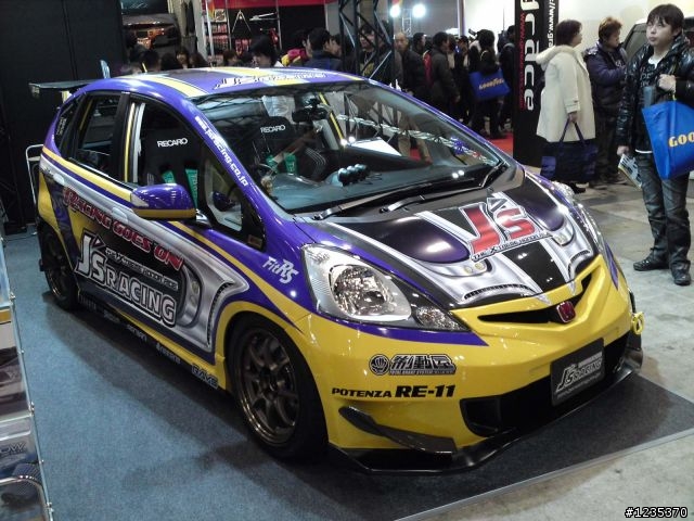 2009東京改裝車展--日本氣質美妹show girl 與 Honda Fit