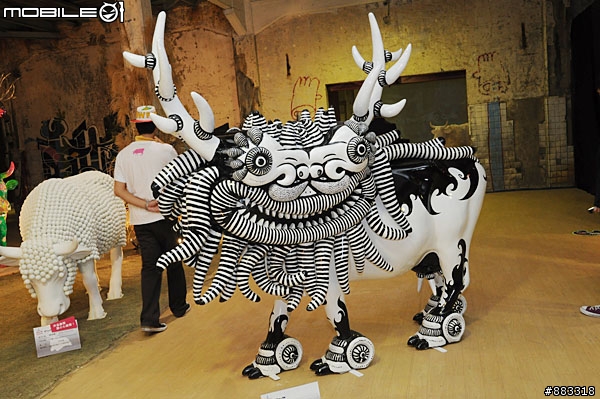 過年推薦瞎逛2009台北奔牛節 香港漫畫家李志清創作實況