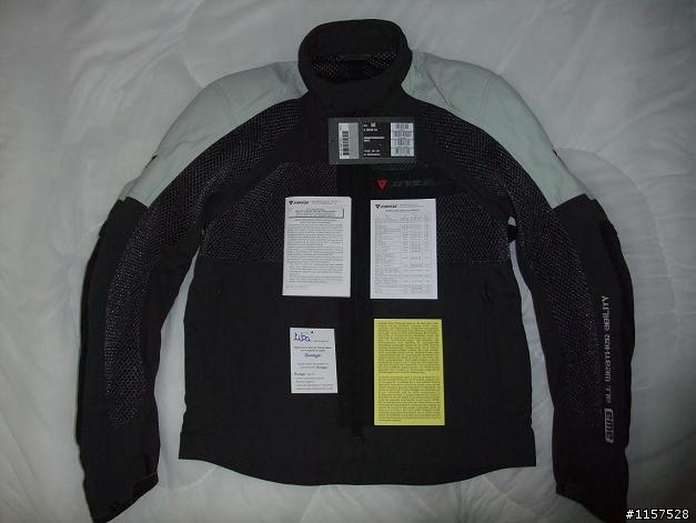 (分享)Dainese Zentex+Wave G2& Arai RR5 Pedrosa &老貓鈦手套開箱