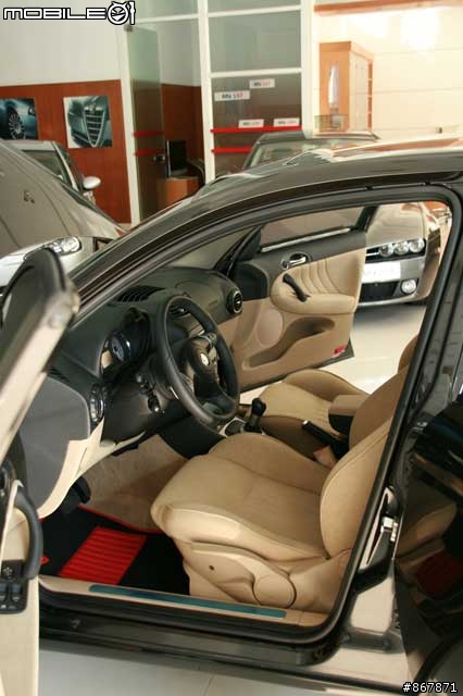 心甘情願被蛇咬-Alfa 147 2.0ss開箱分享!!!