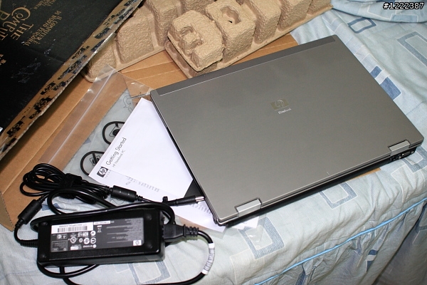 聖誕老人給我跨年任務 - 爆肝分享HP 8530p開箱!