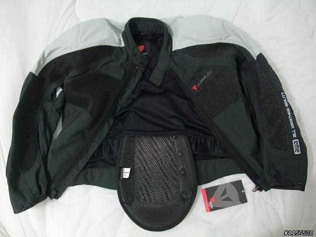 (分享)Dainese Zentex+Wave G2& Arai RR5 Pedrosa &老貓鈦手套開箱