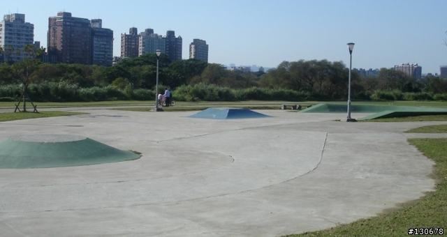 【分享】公館水岸世界->大稻埕 自行車道(圖多)