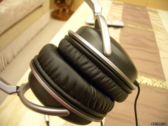 遲來的開箱...DENON ATH-D1001