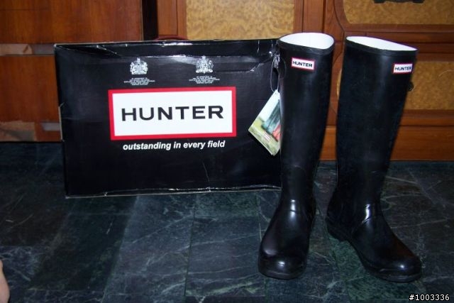 【開箱】純正英倫血統雨靴Hunter Boots - Original Wellington (Black)