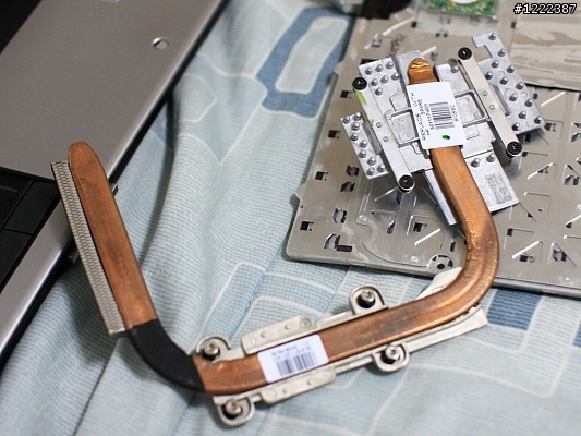 聖誕老人給我跨年任務 - 爆肝分享HP 8530p開箱!
