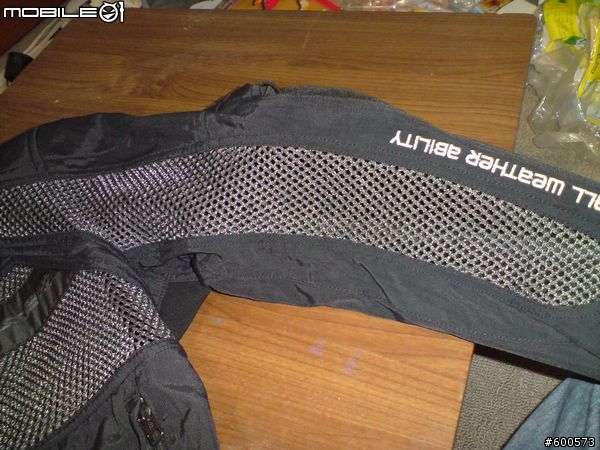「分享」 勧(券)敗的惡魔頭 DAinESE G.ZENTEX TEX 夏季防摔衣