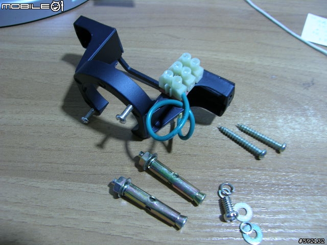 DIY裝吊扇~~~套管膨脹螺絲使用求解....已解決