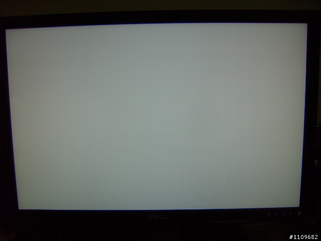DELL 248WFP 新手第一次開箱獻給大家了
