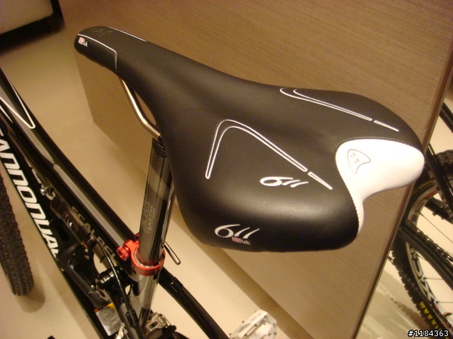 2009 Cannondale Scalpel 3 黑白配 ~新年新玩具