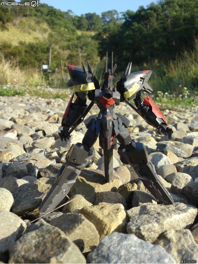 壽屋1/144LINEBARREL武裝機甲 完成!(小心圖多!)