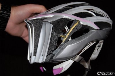 Vanderkitten車隊Liz Hatch摔車的警惕