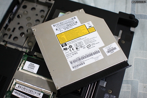 聖誕老人給我跨年任務 - 爆肝分享HP 8530p開箱!