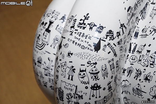 過年推薦瞎逛2009台北奔牛節 香港漫畫家李志清創作實況