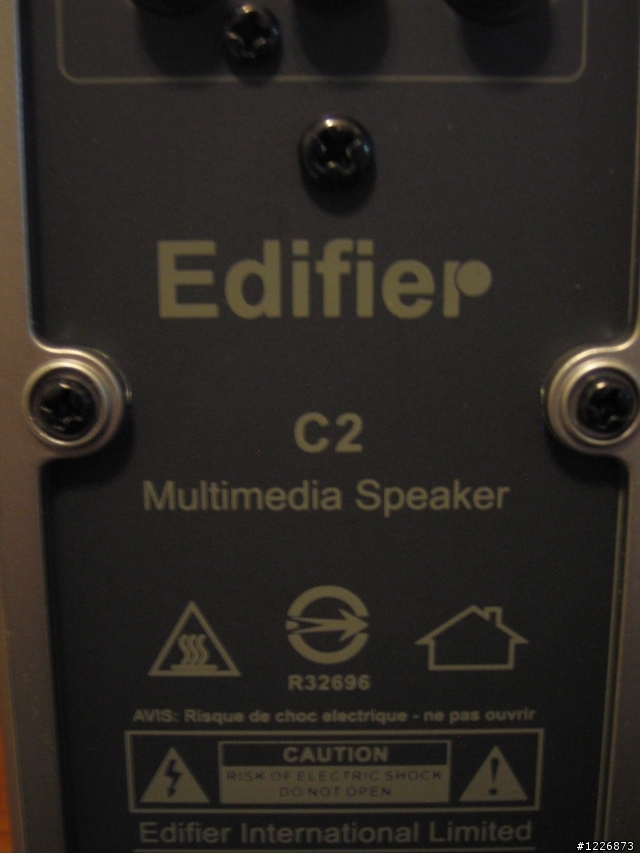【開箱文】漫步者Edifier C2