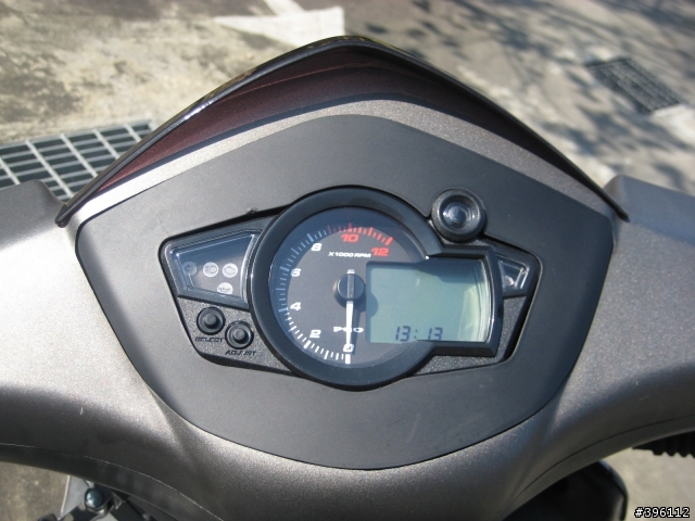 G-MAX 200 小改分享第五發-X-HOT液晶錶+CVK 30+後240加大碟上身!