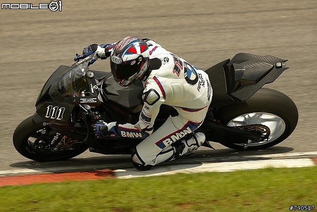 THE RACE IS ON–BMW S1000RR下線量產