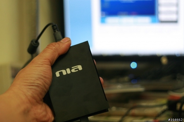 屌,用思想殺敵於無形!OCZ NIA腦波遊戲滑鼠簡介