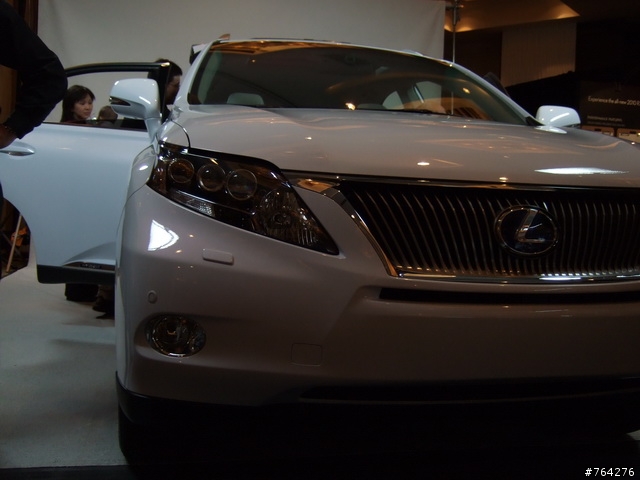 Remote Touch的操作心得與2010 Lexus RX450h/RX350(圖多)