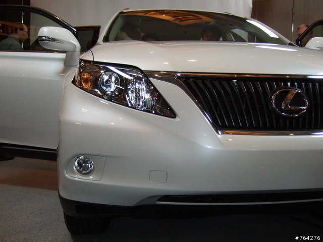 Remote Touch的操作心得與2010 Lexus RX450h/RX350(圖多)