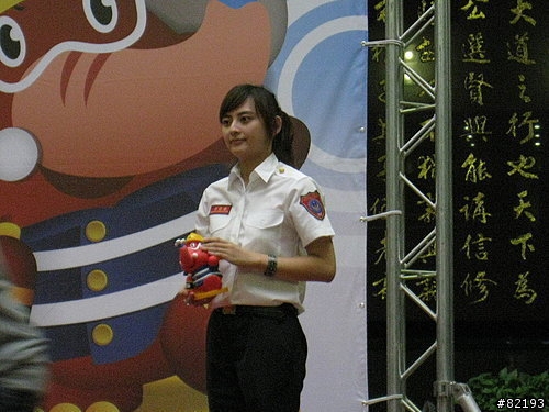 女消防隊員月曆 (首頁更新)