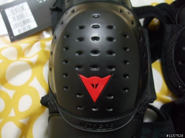 (開袋)2/24新增實著圖,惡魔頭DAINESE KNEE V 護膝