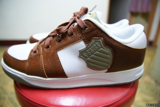 3600消費卷+800元現金換回二雙k.swiss+一雙timberland