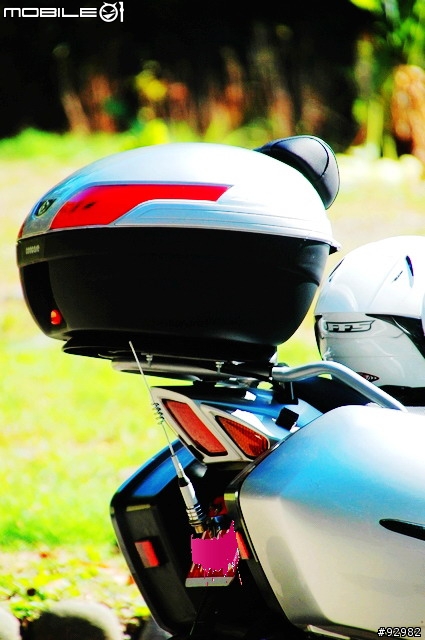 <分享>YAMAHA FJR1300+COOCASE S48行李箱