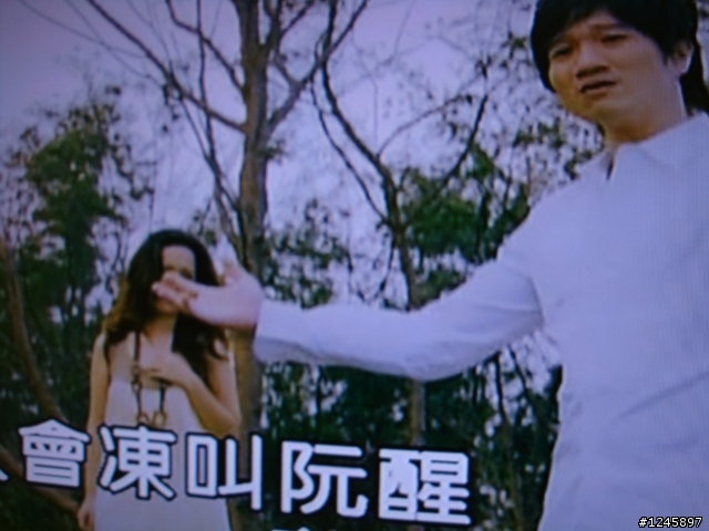 分享畫質進化的秘密史上最超值FULL HD 1080P投影機OPTOMA HD803