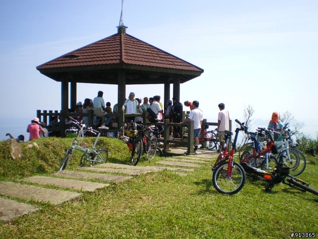 兩輪加步輪-黃金山城登山之旅