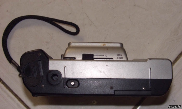 {請教}請站上的前輩幫小弟鑑定一下這些相機是否有保存價值^^