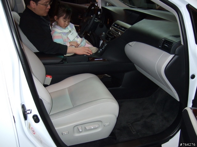 Remote Touch的操作心得與2010 Lexus RX450h/RX350(圖多)