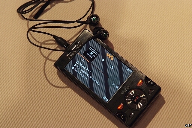 SonyEricsson 2009新機發表--W995(已重新update)