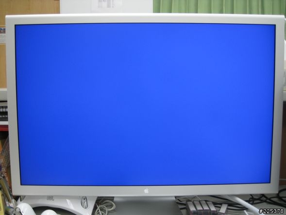「開箱」史上最大蘋果螢幕Cinema HD Display 30-inch widescreen