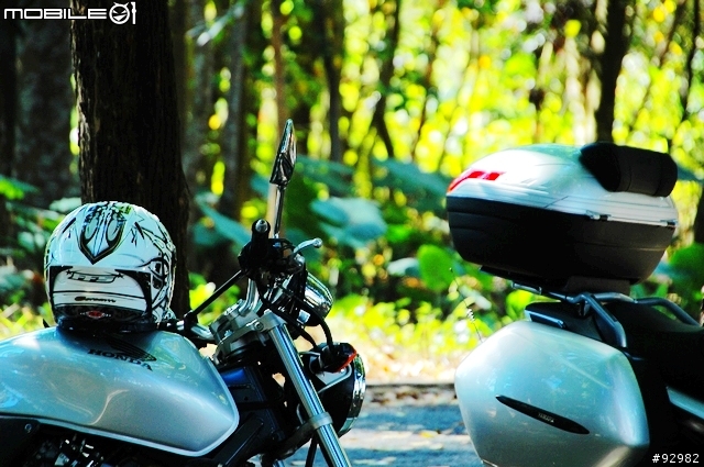 <分享>YAMAHA FJR1300+COOCASE S48行李箱