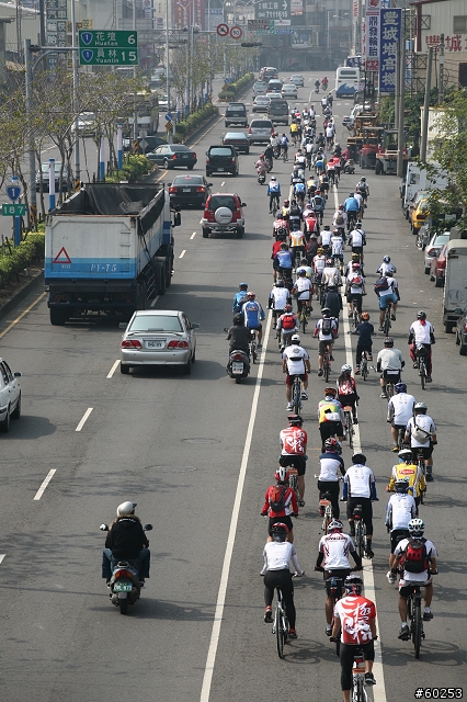 2009萬人崇Bike‧紀錄加冕