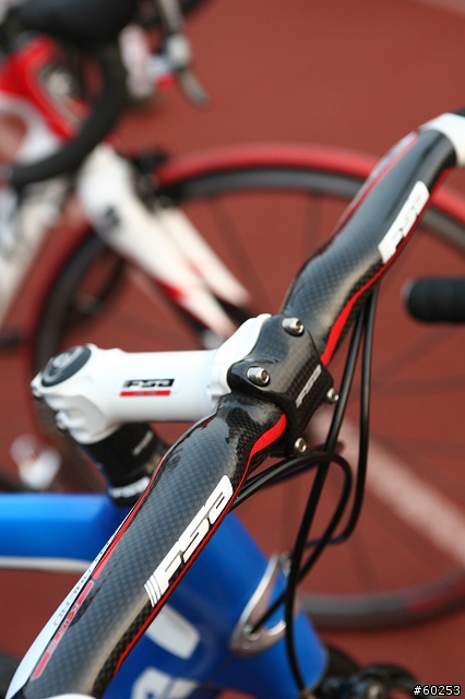 2009萬人崇Bike‧紀錄加冕