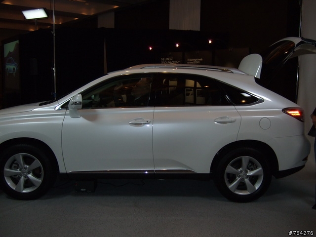 Remote Touch的操作心得與2010 Lexus RX450h/RX350(圖多)