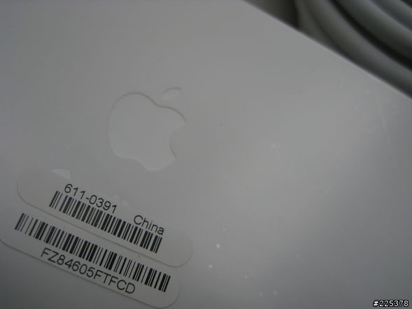 「開箱」史上最大蘋果螢幕Cinema HD Display 30-inch widescreen