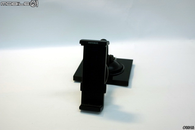 i908的“好車架” – Samsung Navigation Kit