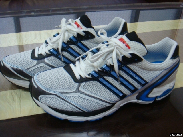 【分享】是完美跑鞋??adidas adizero Tempo 2E 開箱