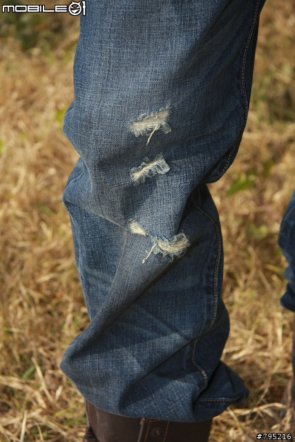 Levi’s 501 & 連帽長袖大衣試穿分享