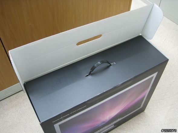「開箱」史上最大蘋果螢幕Cinema HD Display 30-inch widescreen
