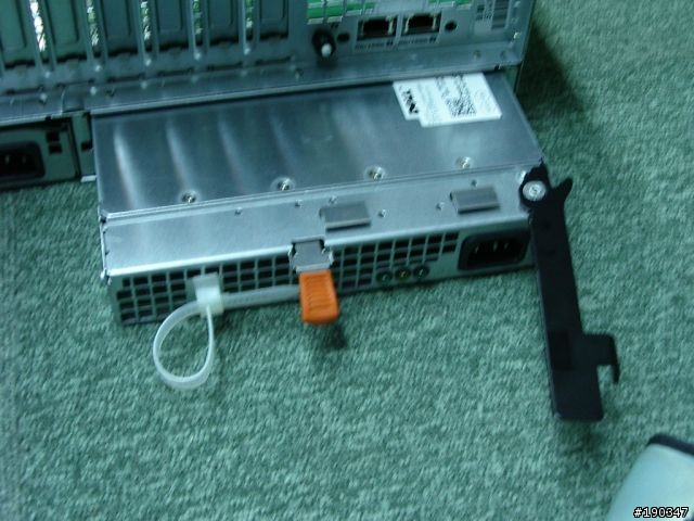 不專業開箱 DELL R905
