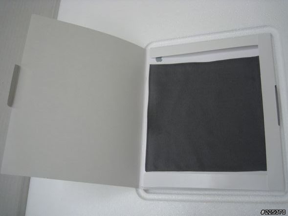 「開箱」史上最大蘋果螢幕Cinema HD Display 30-inch widescreen
