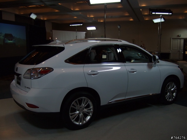 Remote Touch的操作心得與2010 Lexus RX450h/RX350(圖多)